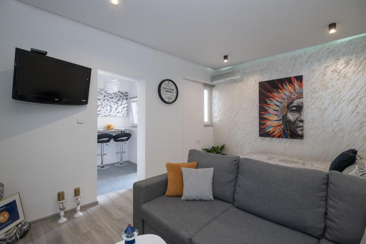 Apartment Viktorija ドゥブロブニク エクステリア 写真