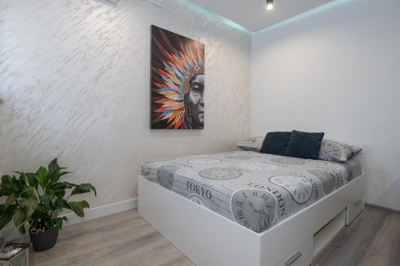 Apartment Viktorija ドゥブロブニク エクステリア 写真